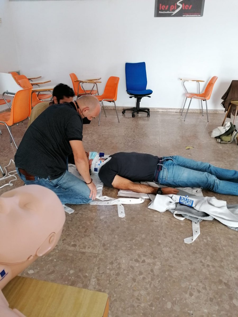 Relajación y actividades en el mar con cruceros por el Mediterráneo