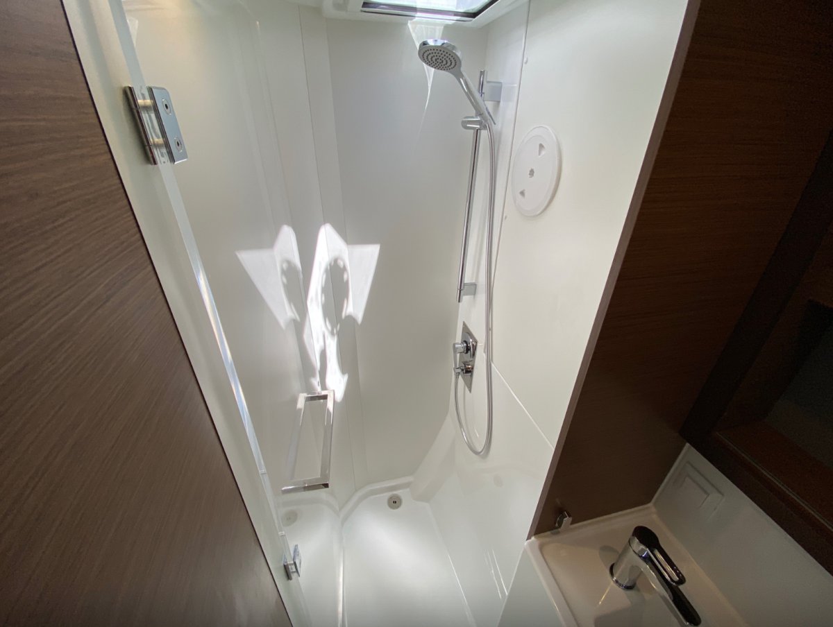 Catamarán - Lagoon - 12.19 metros