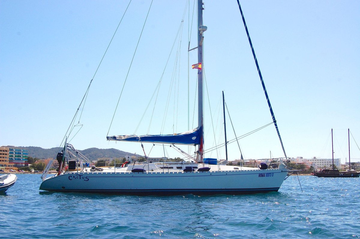 Astilleros Construcciones One Off - 5 cabins