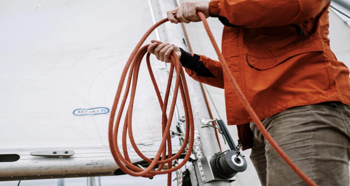 Curso de navegación en barco en Barcelona