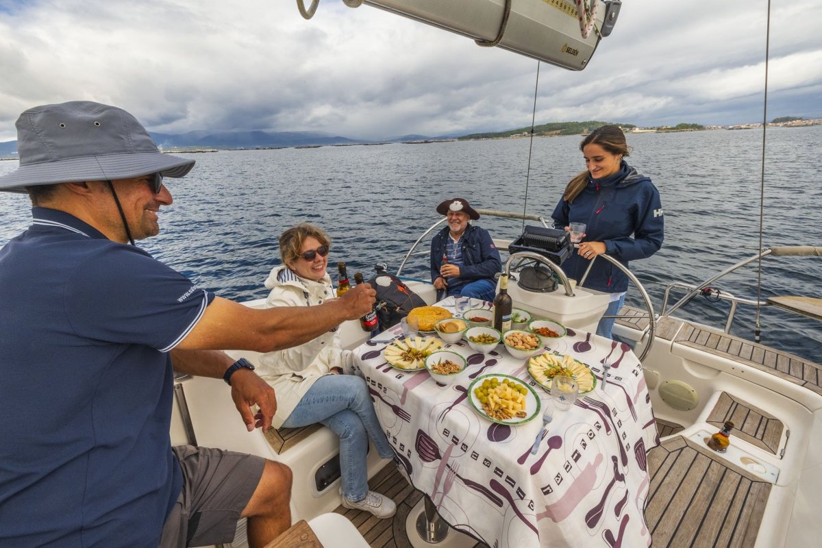 Sailing the Camino de Santiago from Vigo