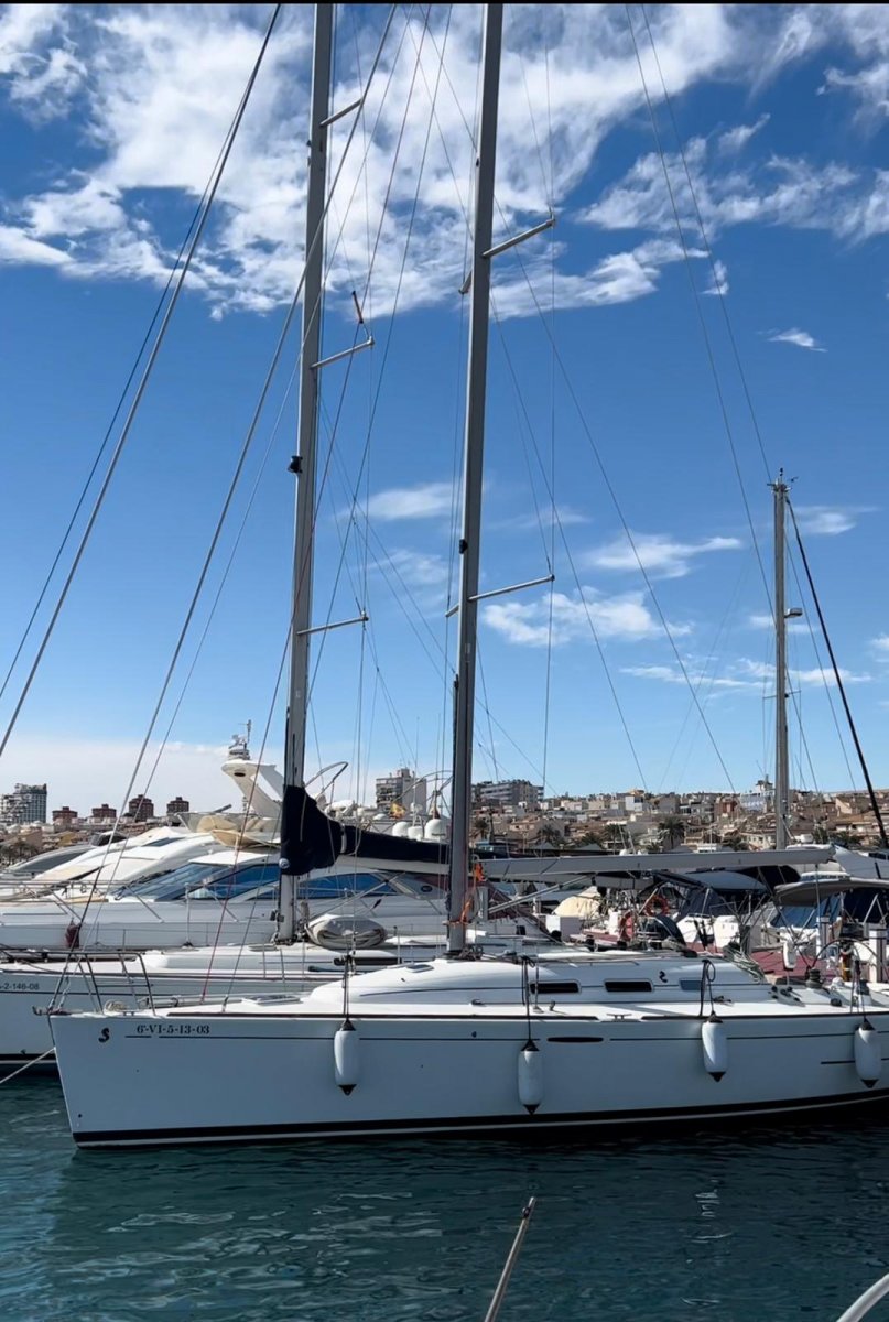 Sail around Ibiza and Formentera from Alicante