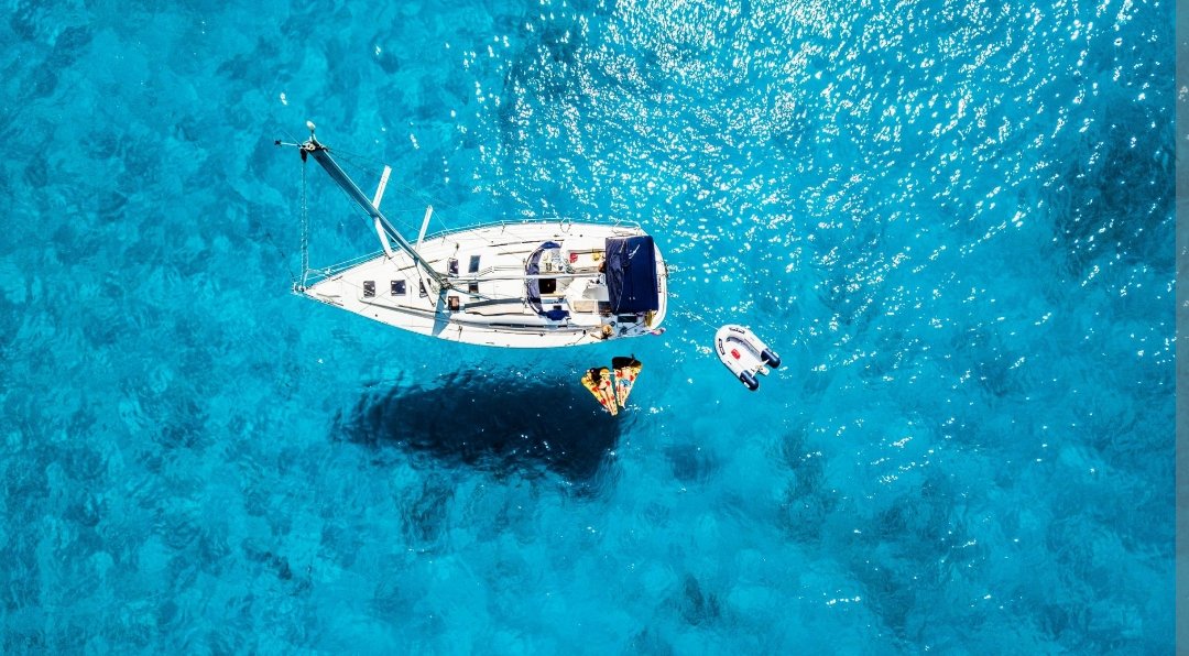 Viaje exclusivo en velero Ibiza - Formentera con fondeo