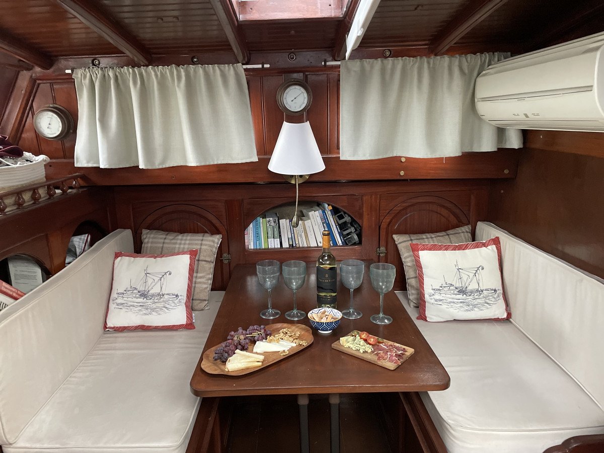 Explora las playas vírgenes de Fuerteventura desde Gran Canaria