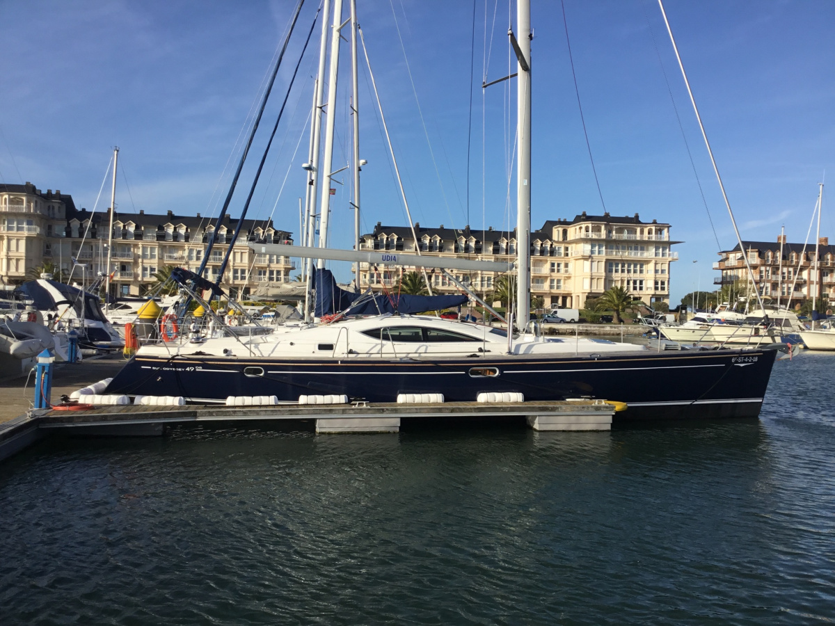 Jeanneau - 12 persone