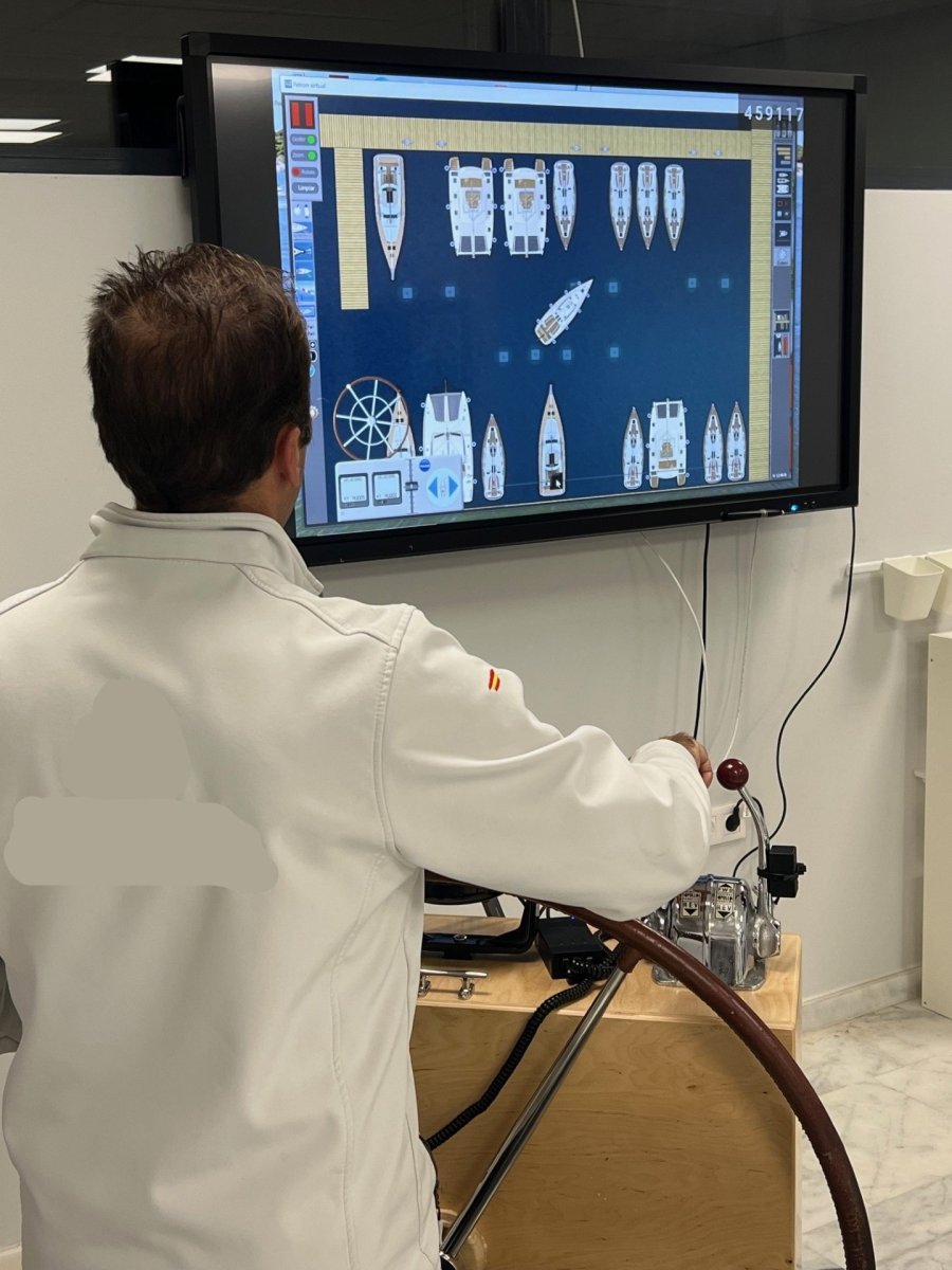 Curso de maniobras en puerto, fondeos y amarres en Huelva