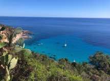 Avventura in Sardegna: Sailing & Trekking nel Selvaggio Blu