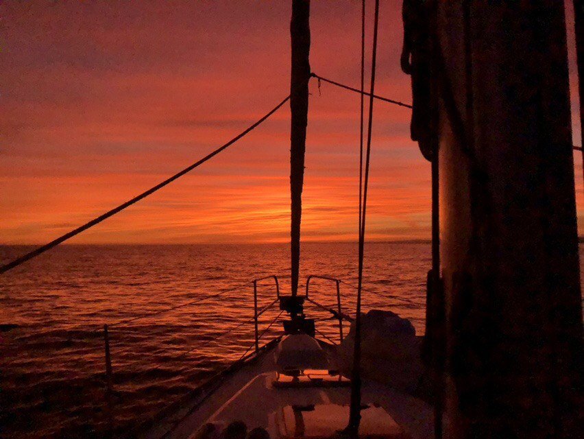 Goditi la brezza marina e il sole