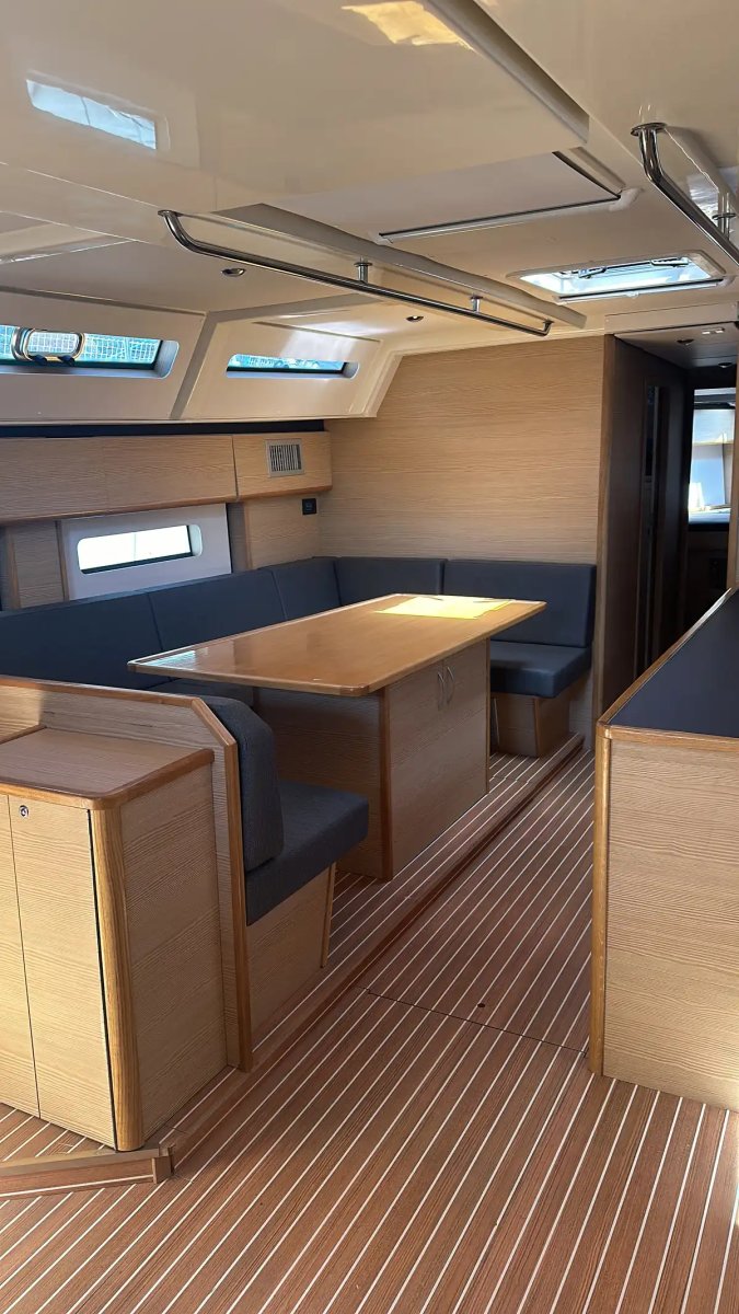 Sailing experience on the island of Elba