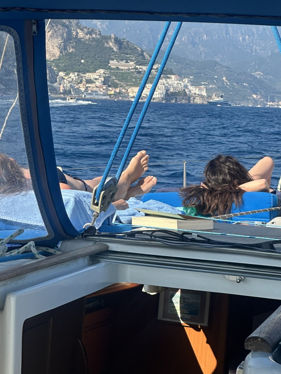 Sailing towards the beautiful islands of Capri