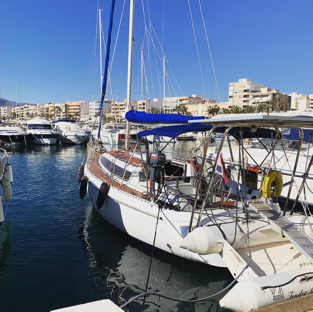 00A6B82C-EA12-4D1D-AB00-2E4C3A2FB1F8