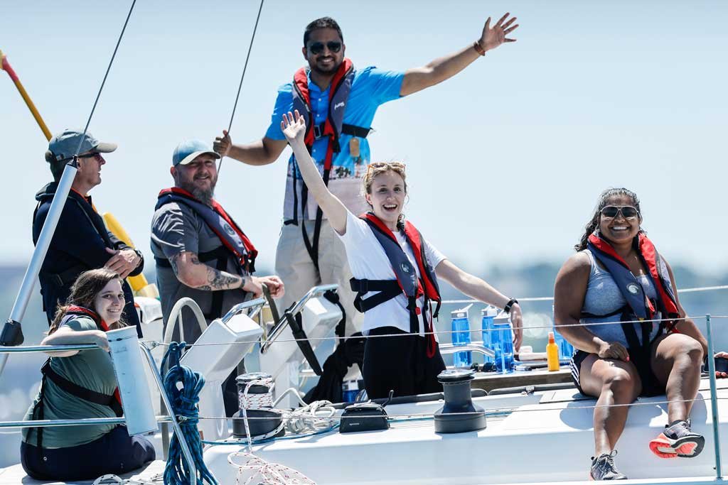 Jeanneau - 3 {{i18n.cabins}}