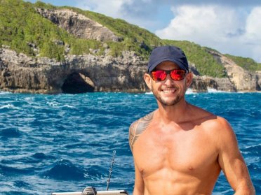 Naviga con noi nel Paradiso chiamato Caraibi.