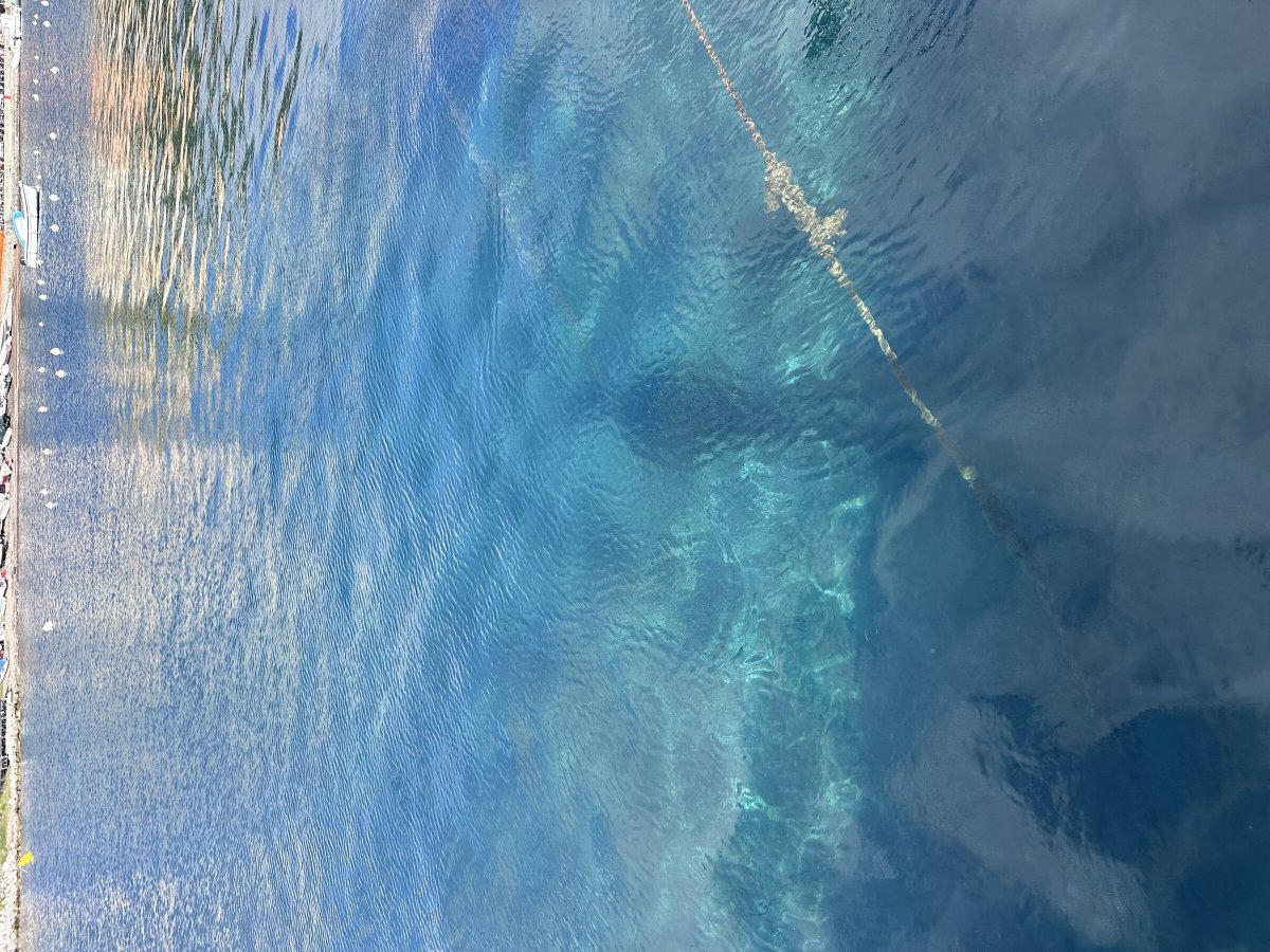 Aventura en velero por Córcega