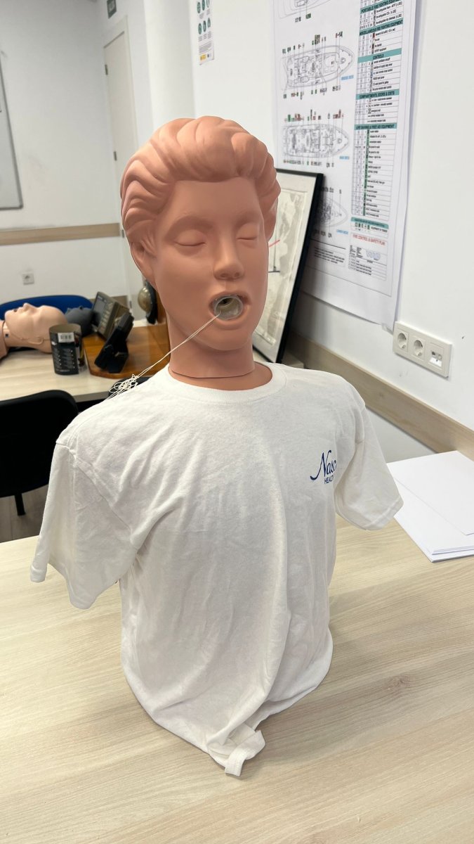 Corso di navigazione professionale STCW su barca a Madrid