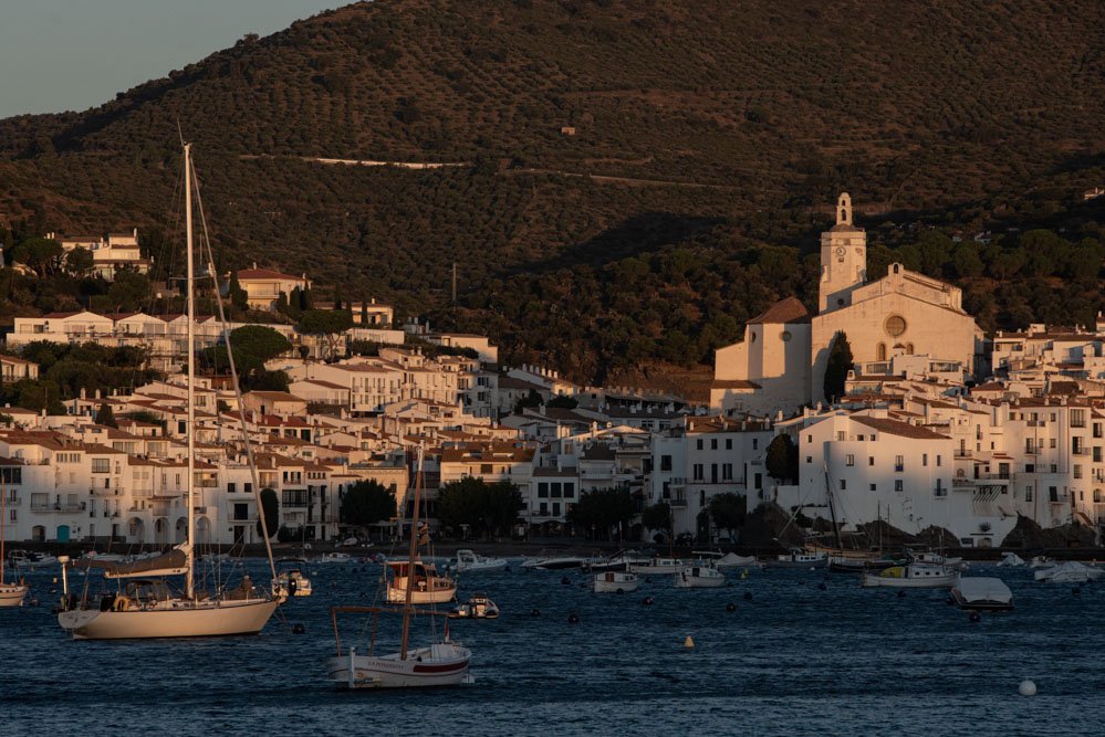 Viaggio in catamarano lungo la Costa Brava