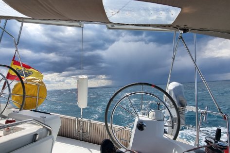 Aventura Náutica de Fin de Semana a Cartagena: Historia y Mar