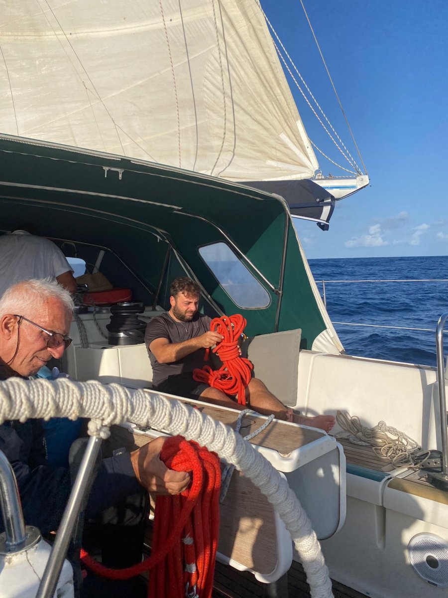 Viaggio in barca a vela da Ibiza ad Almerimar nel Mediterraneo