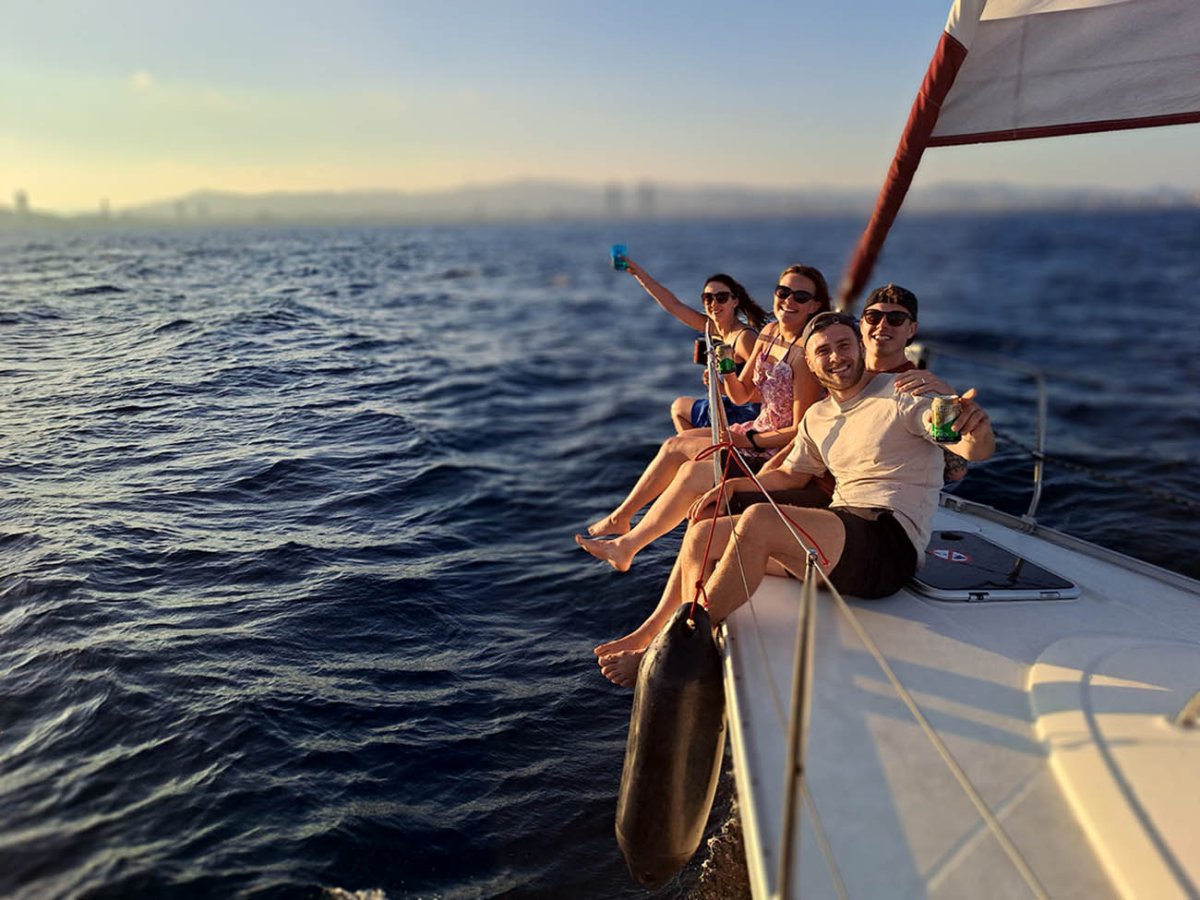 Sailboat for eclipse viewing