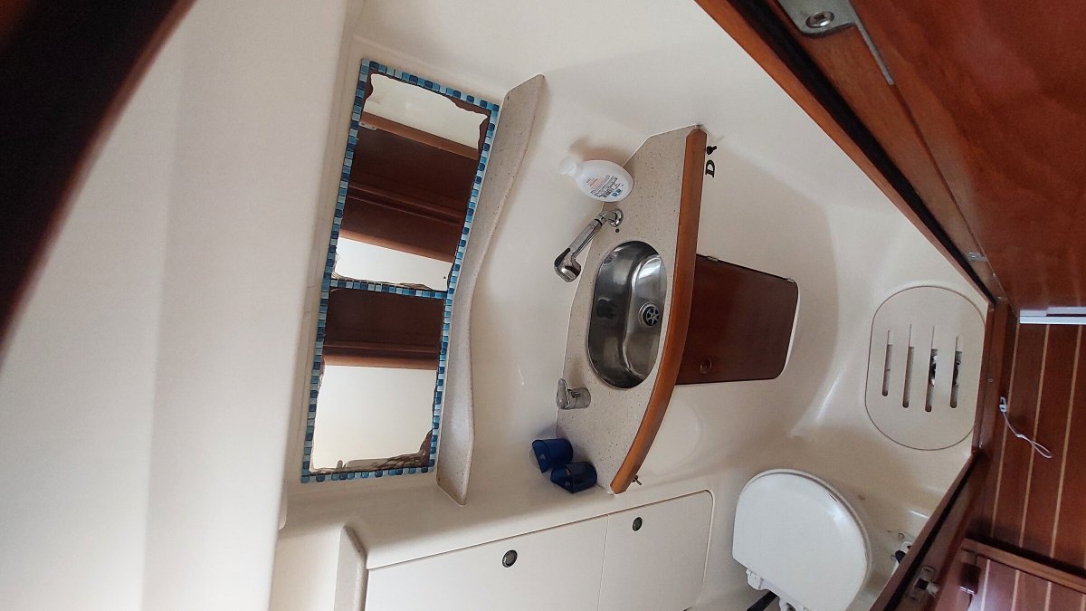 Barca a vela - Jeanneau - 2 bagni