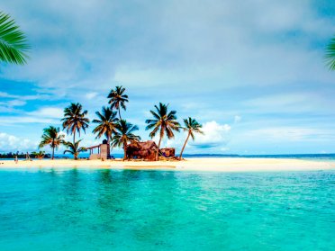 7-day sailing trip through Panama