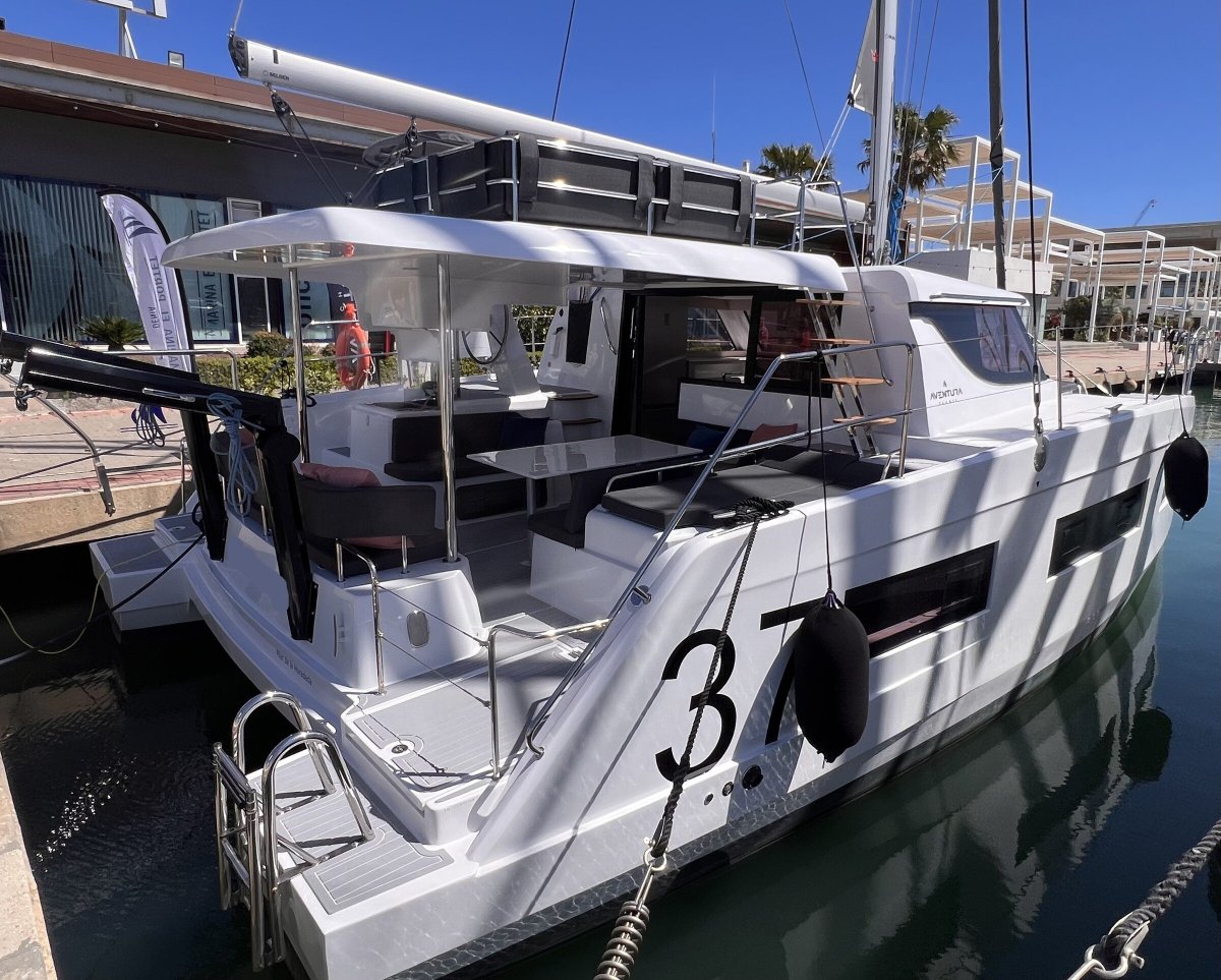 Descubrimiento de la Manga del Mar Menor en un catamarán