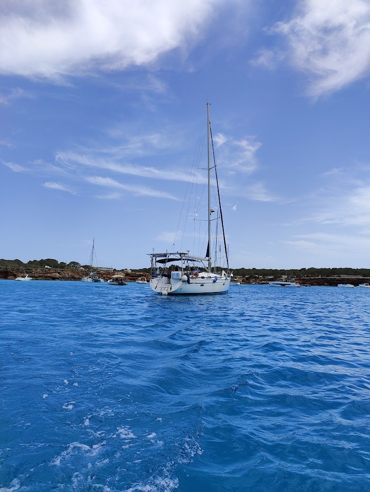 Vuelta a las Baleares en Velero desde Alicante por Ibiza y Cabrera 5