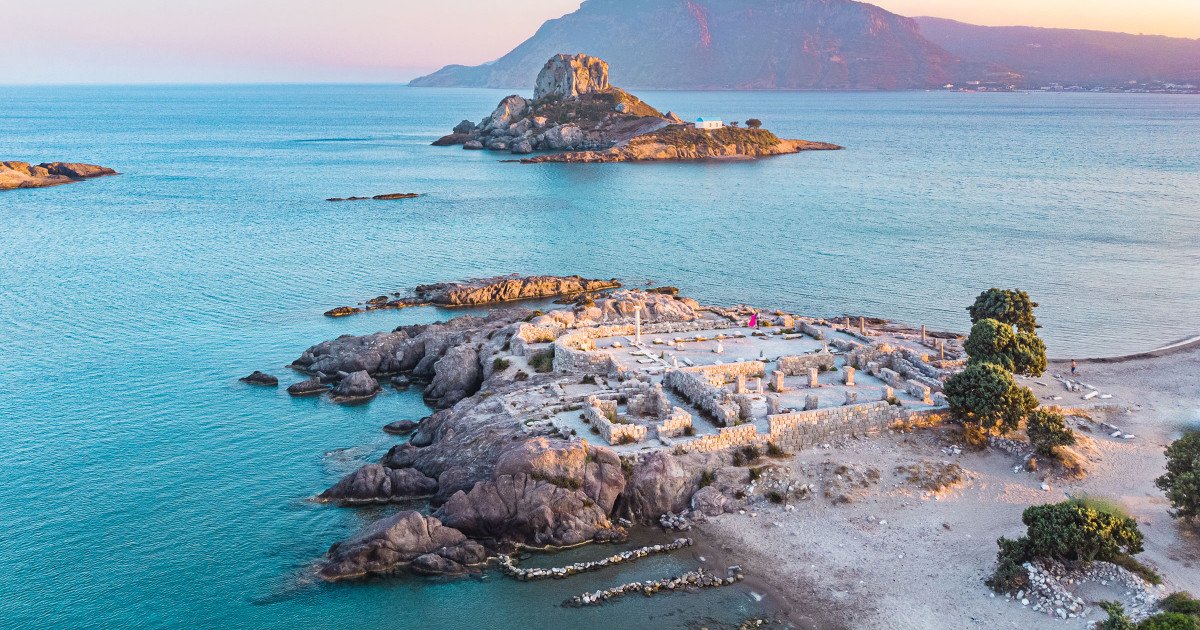 Viaggio in barca nel Mar Egeo