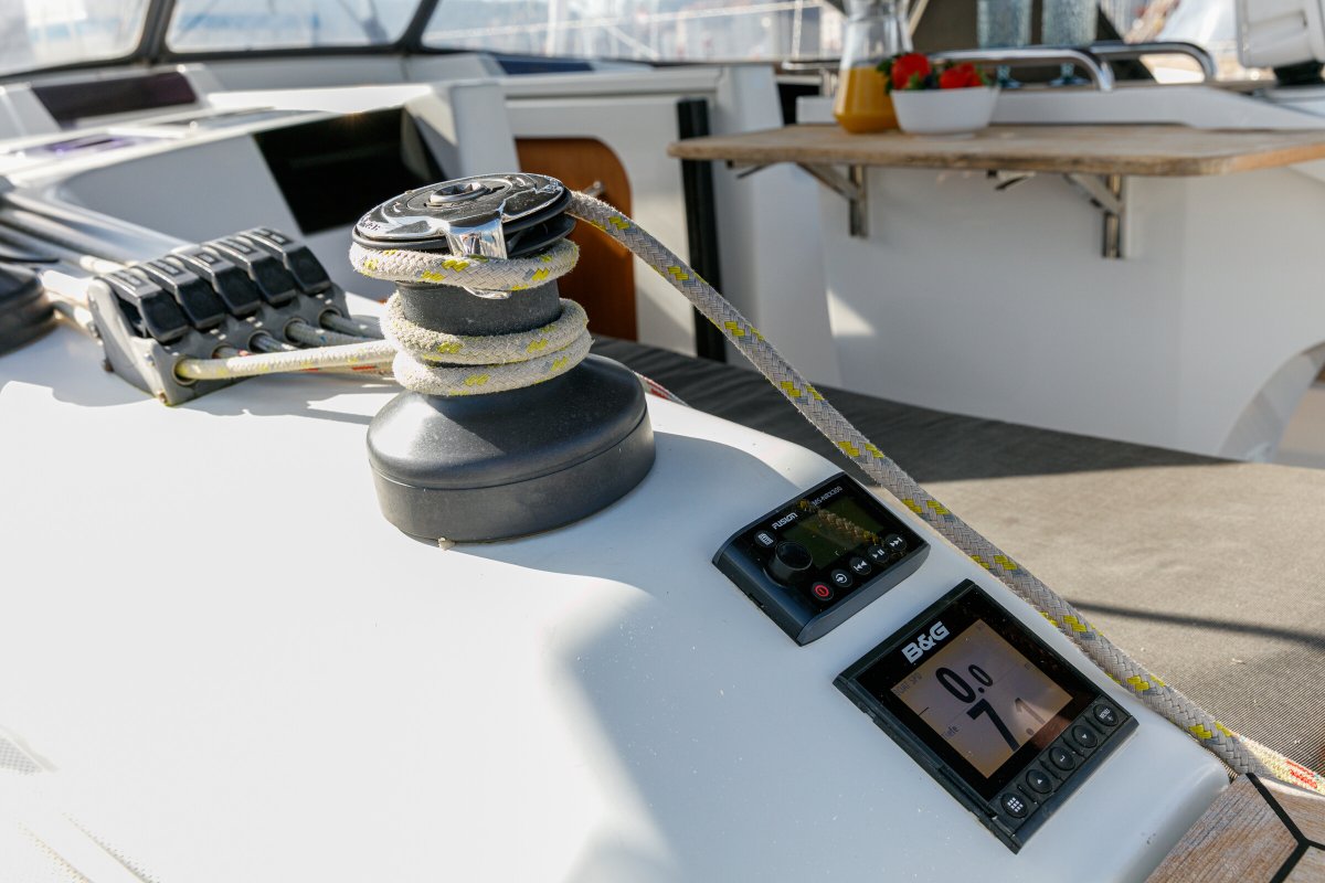 Sailboat - Hanse - 10 people