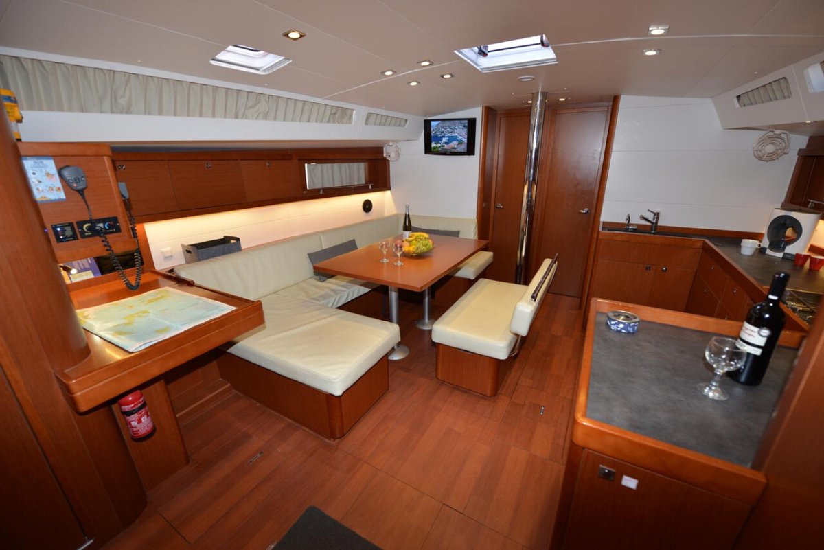 Bénéteau - 5 cabine