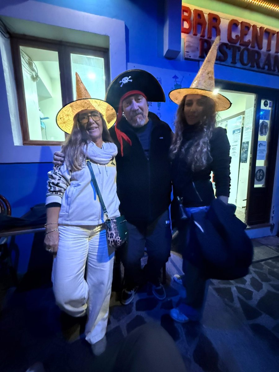 Descubre la magia de la navegación a vela en Capraia