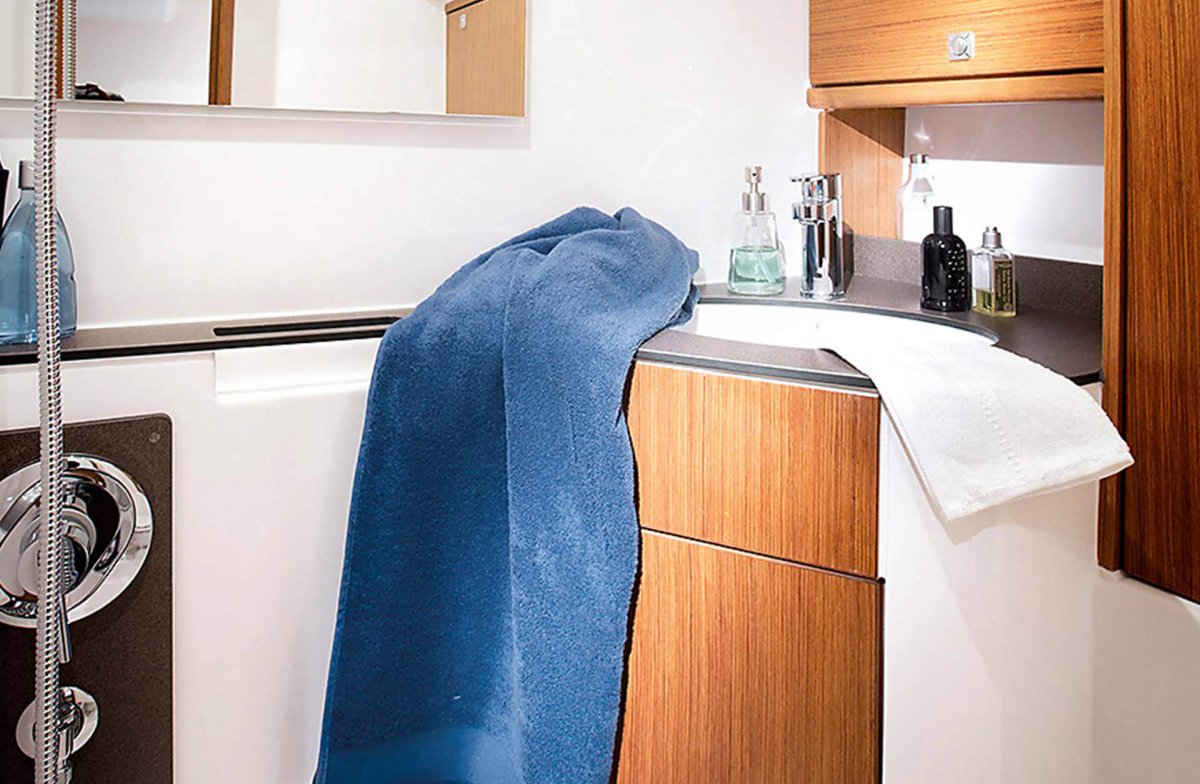 Bavaria Yachts - 3 baños