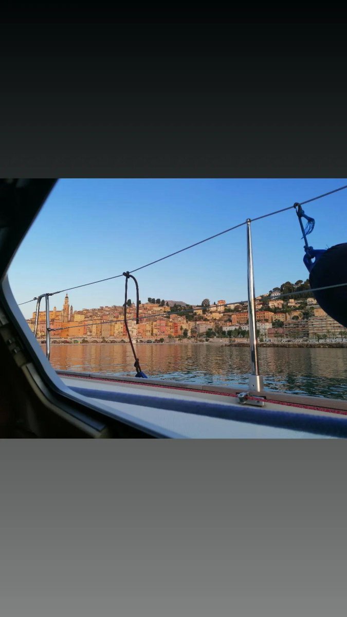 Learn navigation in the crystal clear waters of the French Riviera