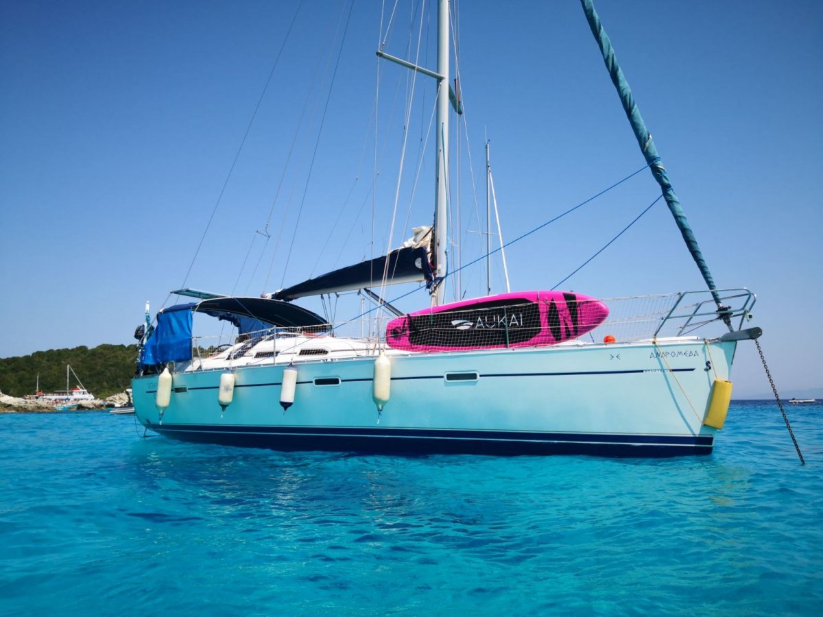 Bénéteau - 11.94 {{i18n.meters}}