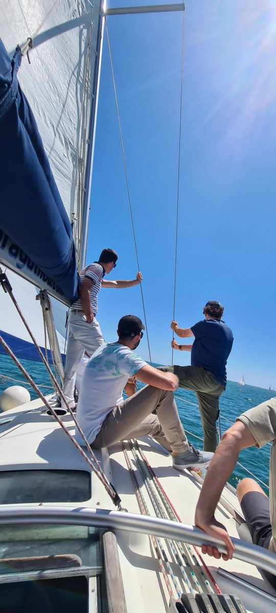 Segelstunden in Valencia Mar