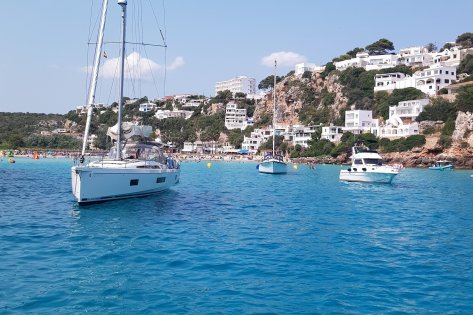 Escapada en velero de Barcelona a la Costa Brava, L'Escala