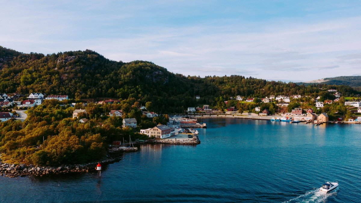 Naviga in Norvegia su una nave a vela da Bergen a Stavanger