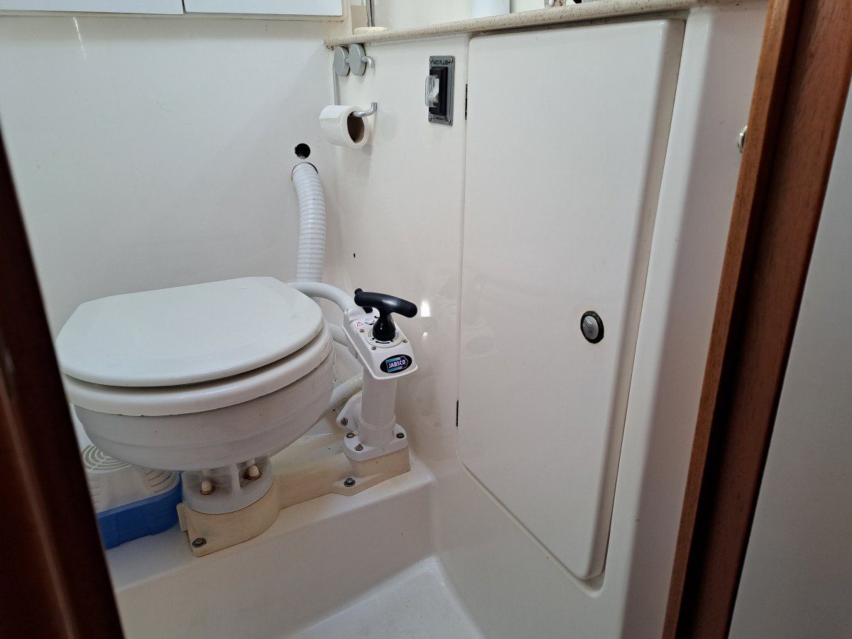 Velero - Dufour Yachts - 10.4 metros