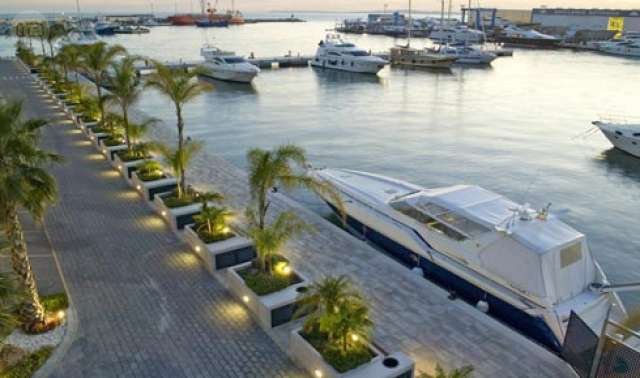 Sailing improvement course with gennaker in Alicante.