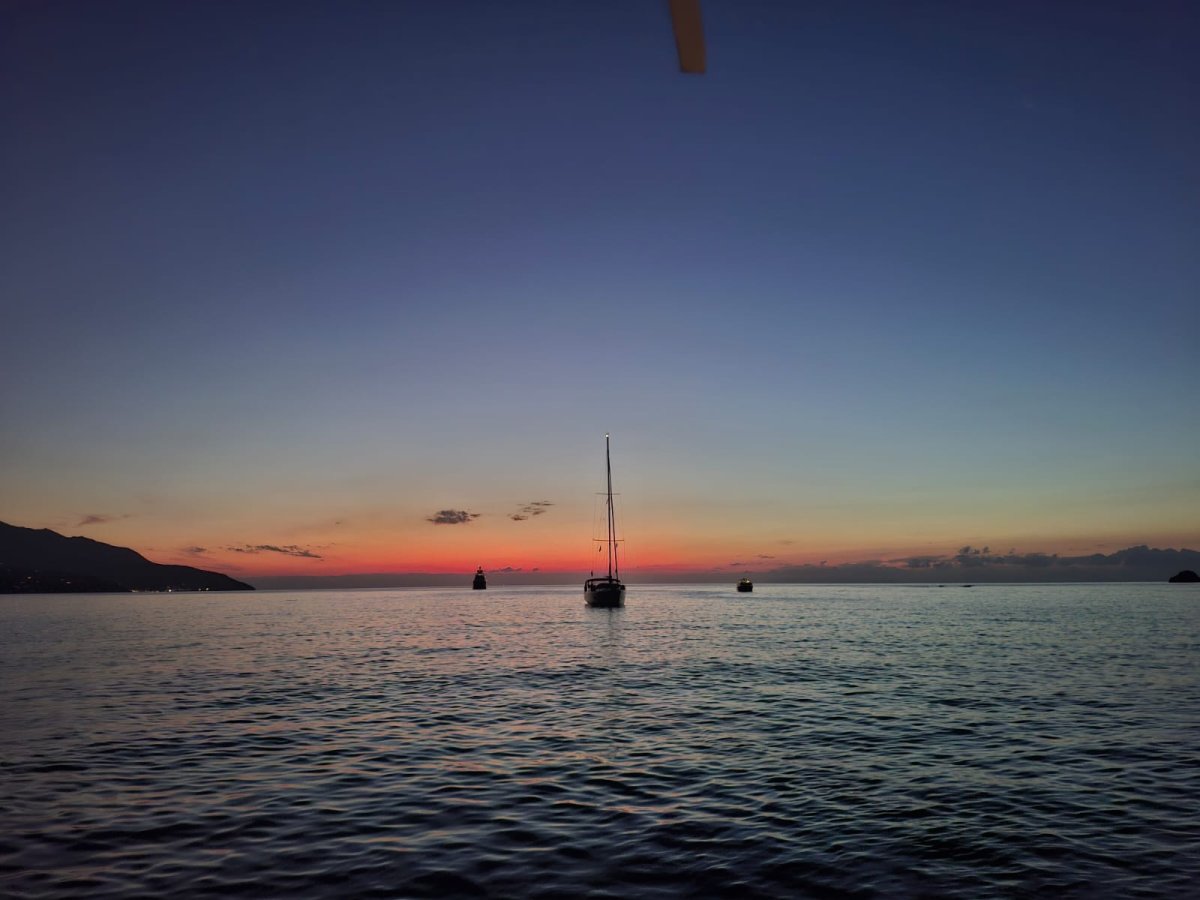 Sailing weeks on yacht with all inclusive.