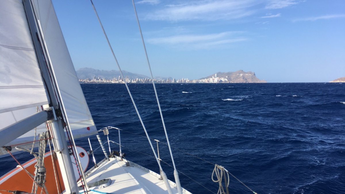 Sailing course on the Valencian coast