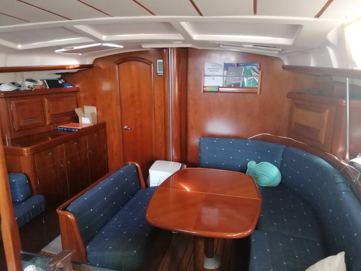 Bénéteau - 12 people