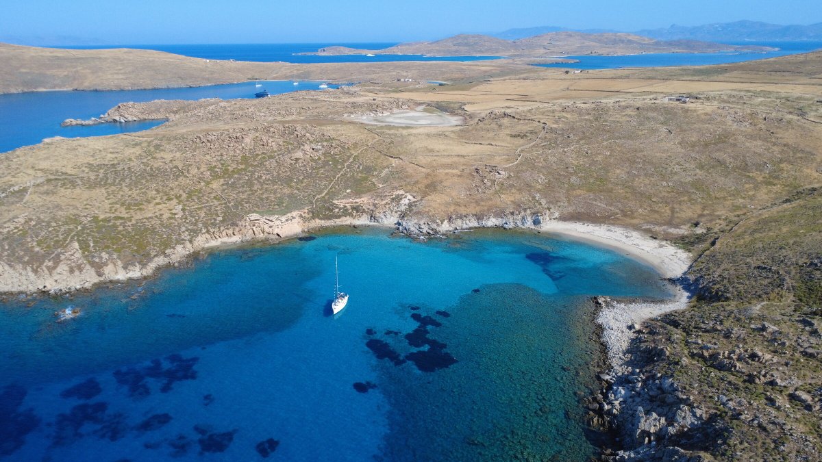 Mykonos e le Isole Cicladi in barca a vela, con skipper e cucina di bordo