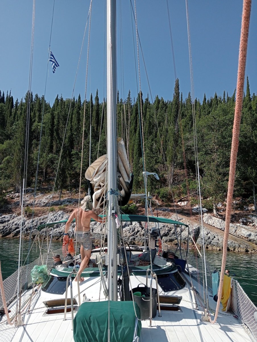 Sailing experience on a yacht through the Canary Islands