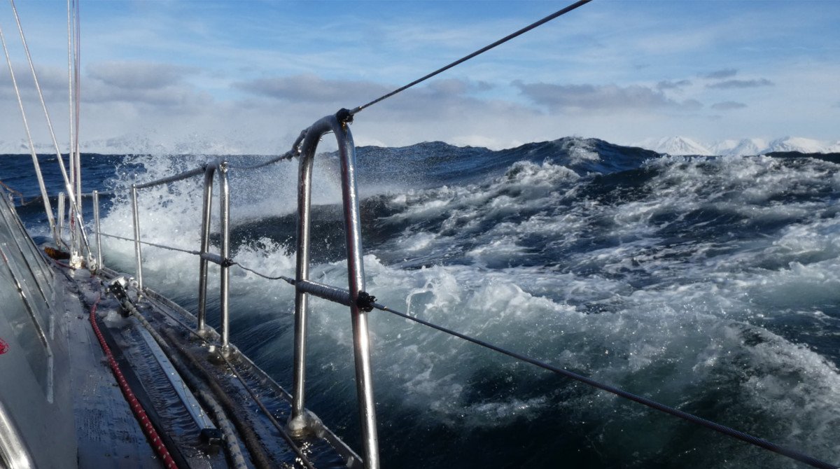 Svalbard Safari Sailing: Unique journey
