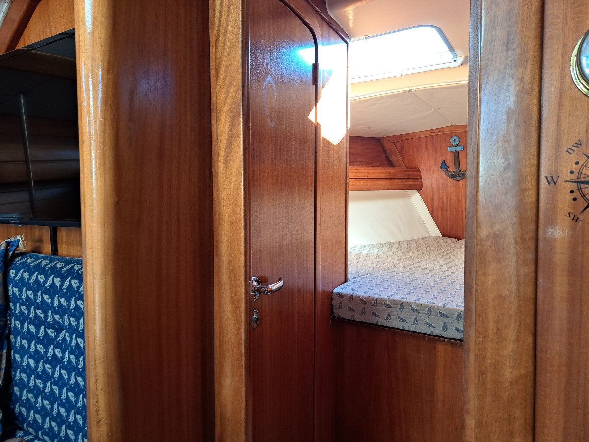 Sailboat - Dufour Yachts - 1 baths