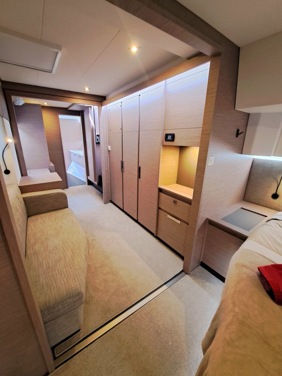 Cruce del Atlántico en Catamarán: Aventura en Flotilla y Navegación con Sextante