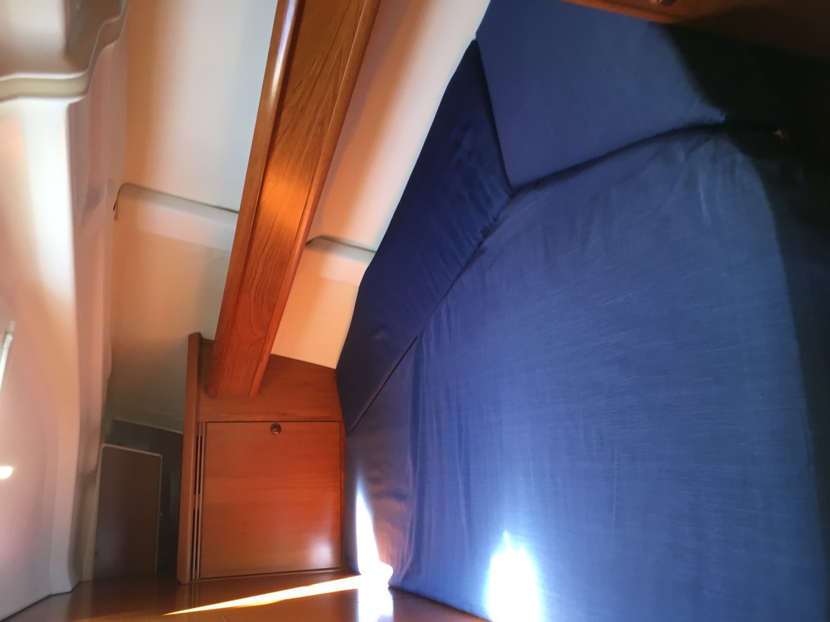 Jeanneau - 13.7 metri