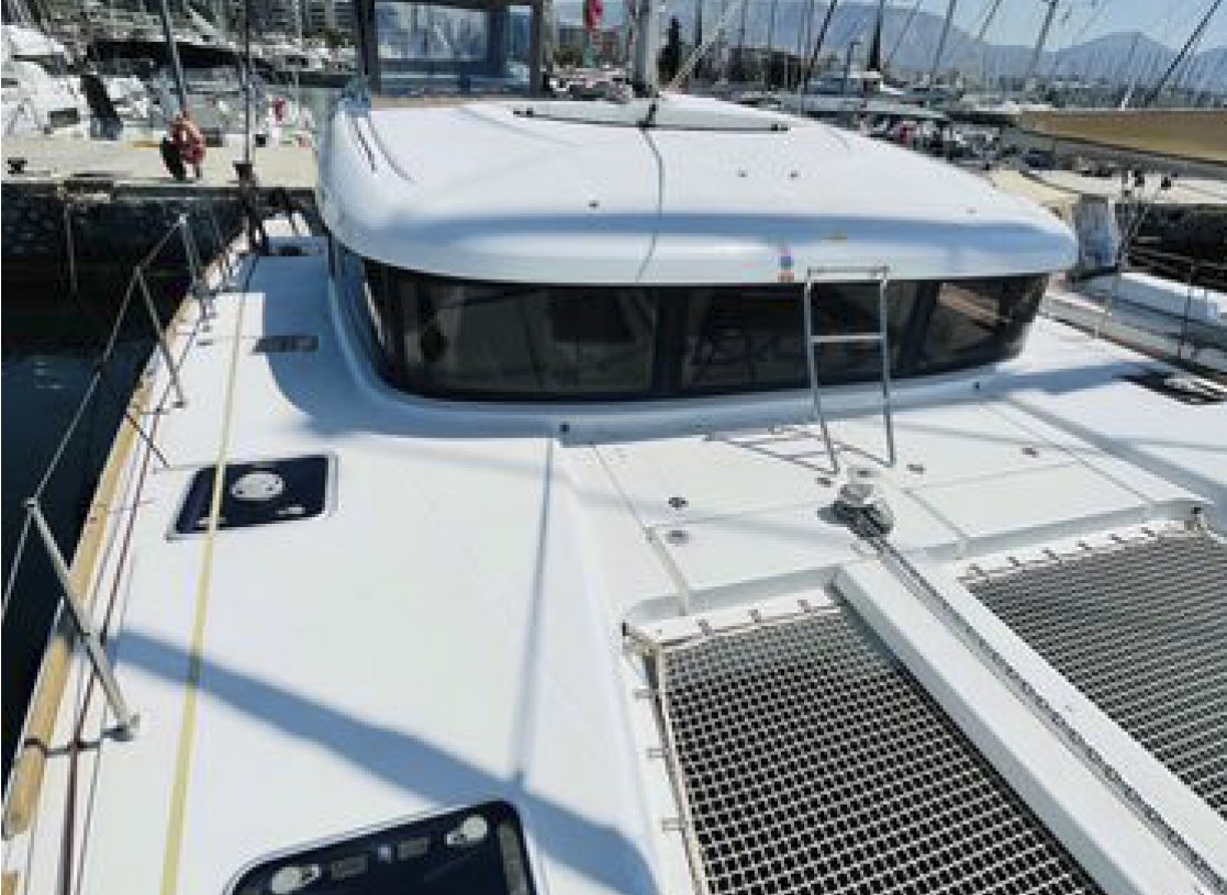 Lagoon - 12.04 metros