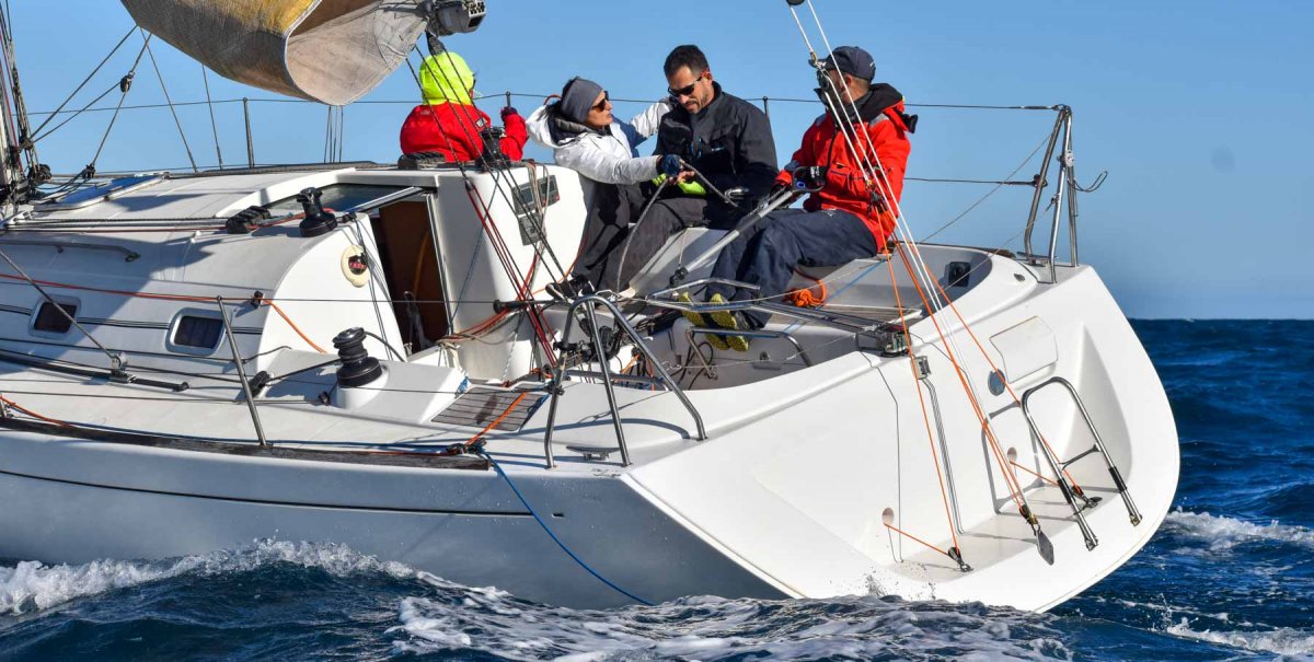 Curso de navegación en la Costa Brava